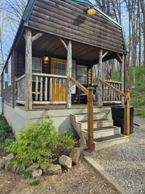 Acorn Cottage at Hocking Vacations